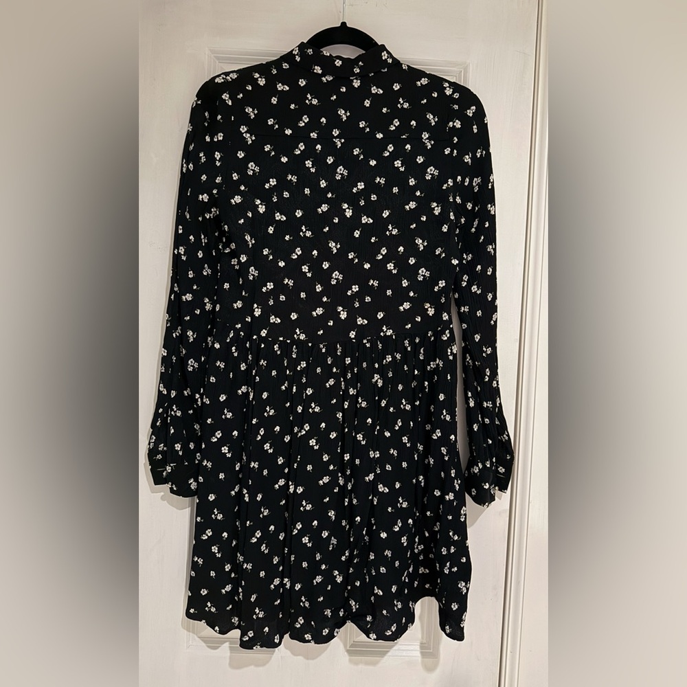 Sezane, short dress, little white flowers printed on black, Robe Leana, size 34
